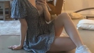Katelyn Nacon mirror selfie